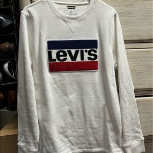 New Levi crewneck sweatshirt